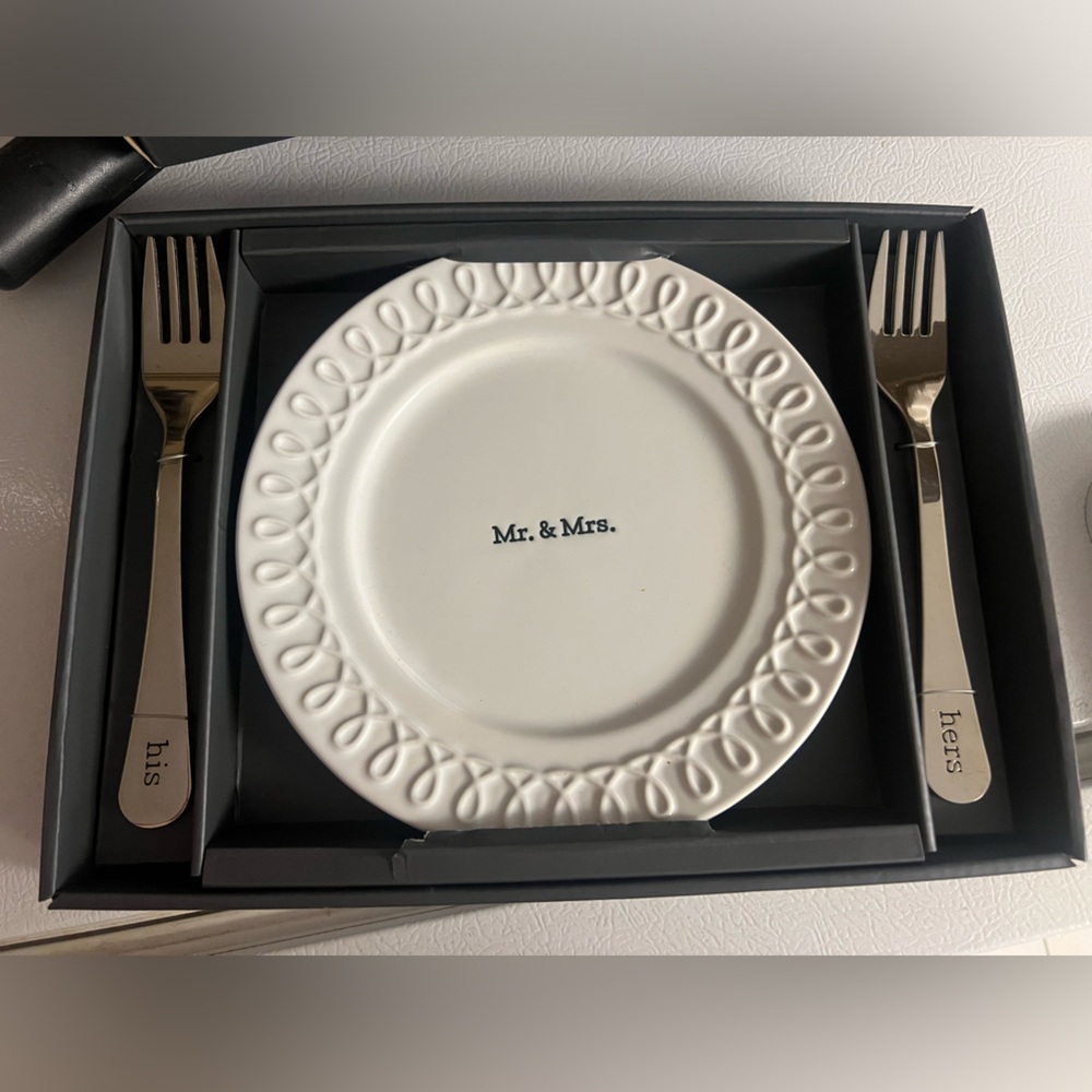 Wedding plate Mr & Mrs